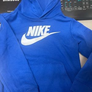 Boys Nike Pullover Hoodie sz 7